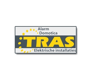 Tras 